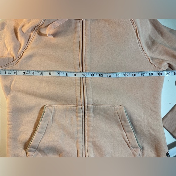 Merona Women’s size M Sherpa Lined Zip-Up Hoodie - Picture 5 of 6